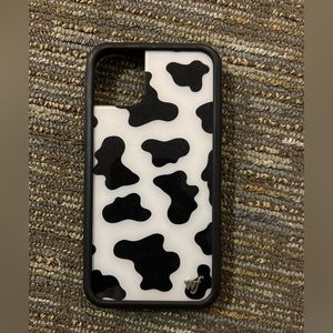 Cow print wildflower case